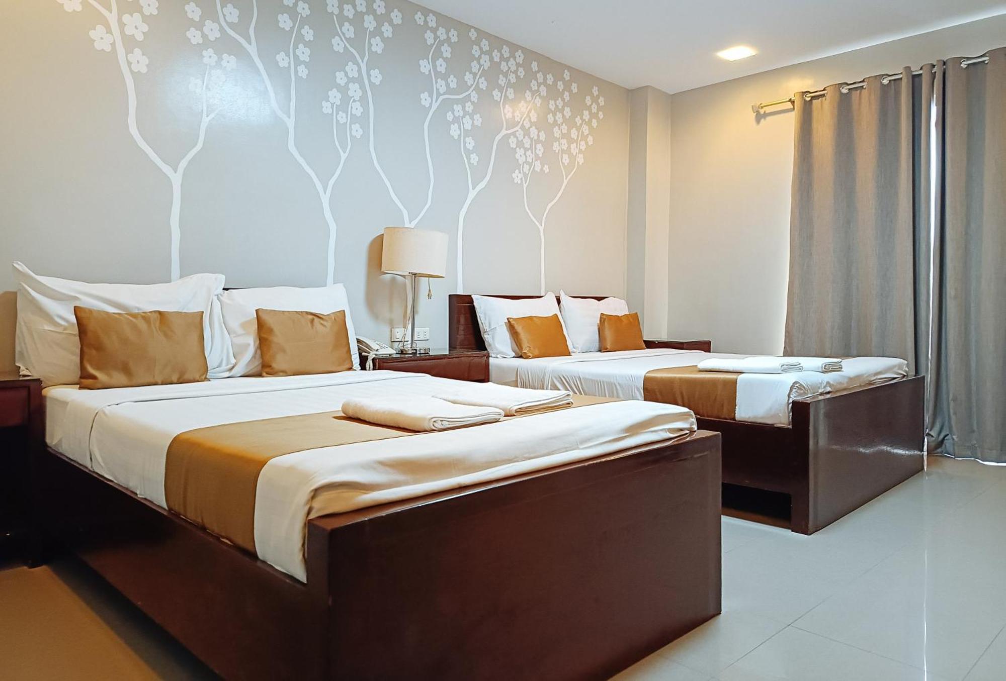Hotel Juliana Tuguegarao City Bagian luar foto